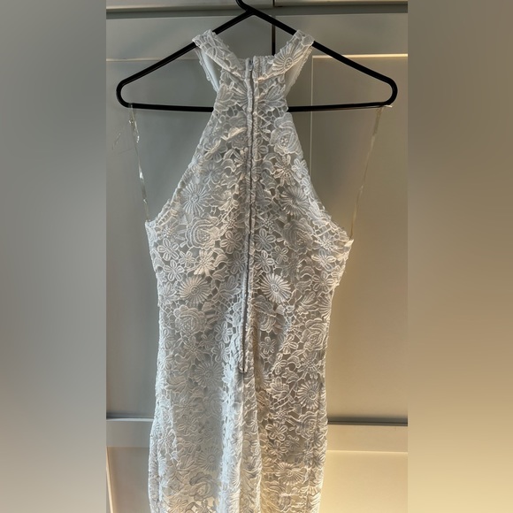 White lacy lined dress halterneck, size 1 - Picture 5 of 11